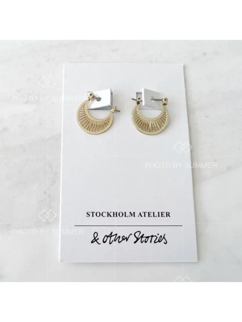 & Other Stories Ray Hoop Earrings Gold